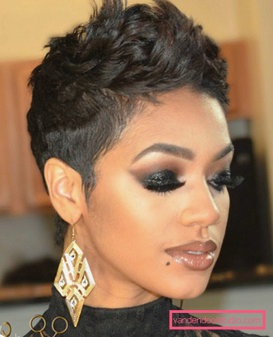 Haircut Pixie for short hair 2018 - 2019 - photos from all sides