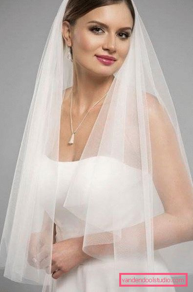 Wedding hairstyles with a veil on average