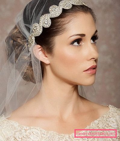Wedding hairstyles with a veil Wedding hairstyles with a veil on medium