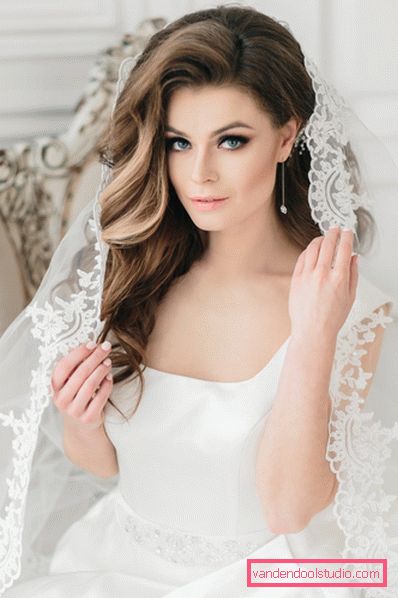 Wedding hairstyles with a veil on average