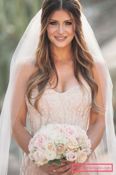 Wedding hairstyles with a veil on average