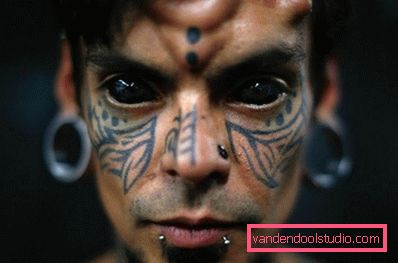 Tattoo on the eyes Tattoo on the eyes
