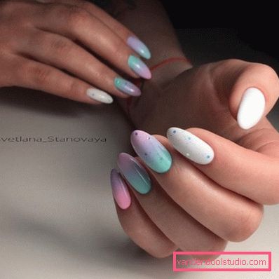 Manicure supernovae spring-summer 2019-2020 - fashion trends of seasonal nail design