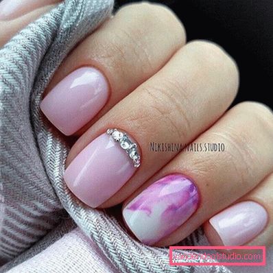 Manicure supernovae spring-summer 2019-2020 - fashion trends of seasonal nail design