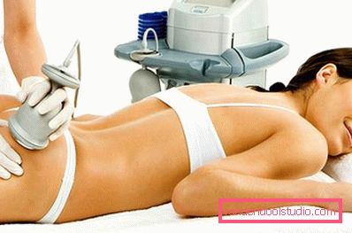 Girl on ultrasound cavitation session