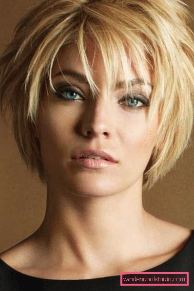 Options for fashionable short women's haircuts in 2019