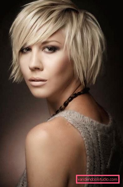 Types of haircuts Cascade on short hair with bangs and without it