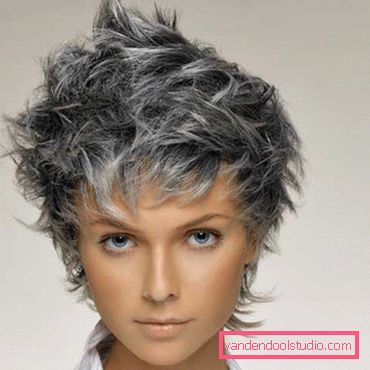 Types of haircuts Cascade on short hair with bangs and without it