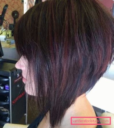 All variety of female bob haircuts for medium and short hair length