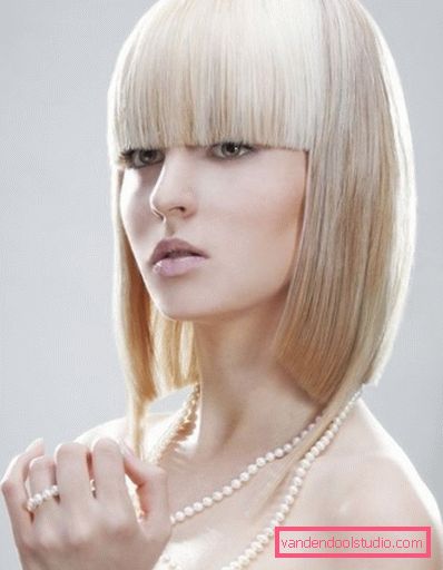 Bright and creative haircuts for medium hair length