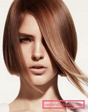 Bright and creative haircuts for medium hair length