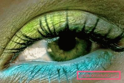 Bright makeup