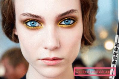 yellow eyes yellow eyes
