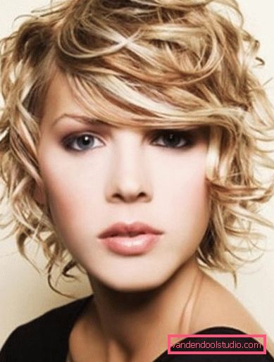 Short haircuts for curly hair Women's short haircuts for curly hair