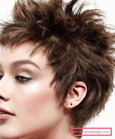 Short haircuts for curly hair Women's short haircuts for curly hair