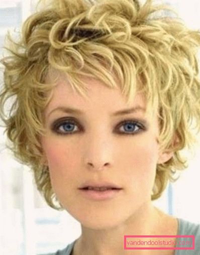 Short haircuts for curly hair Women's short haircuts for curly hair