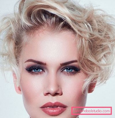 Short haircuts for curly hair Women's short haircuts for curly hair