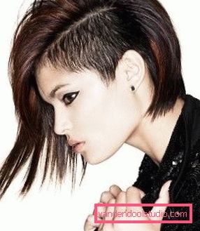 Womens hairstyle with shaved temple Women's haircuts